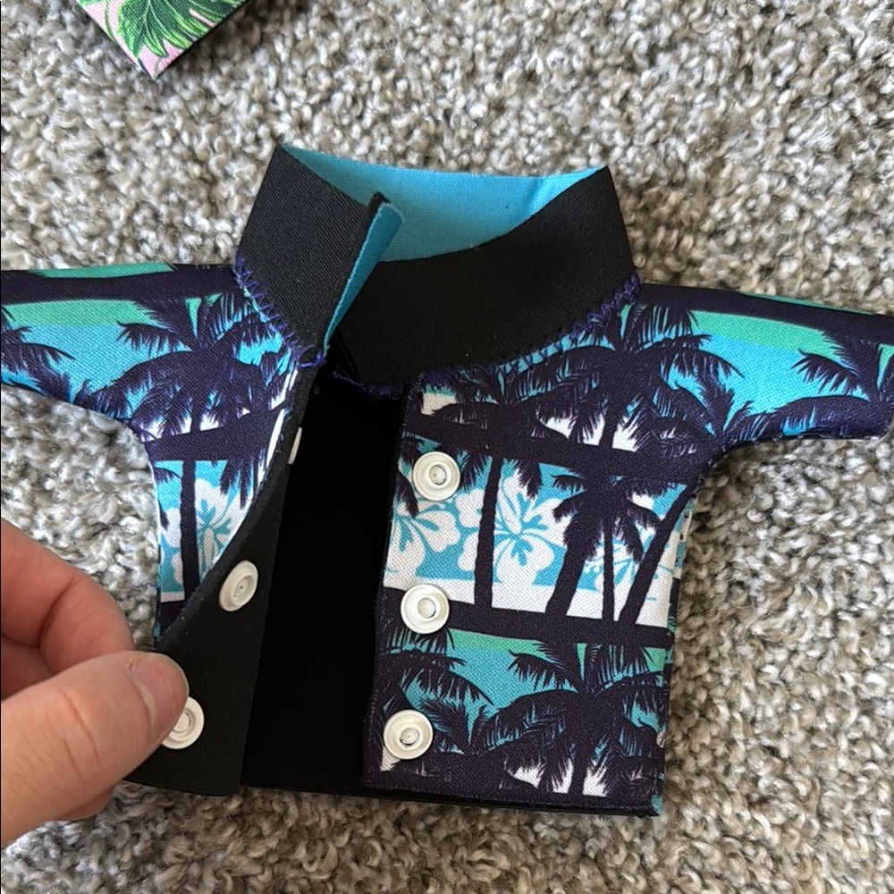 Koozie Miniature Hawaiian Shirts - Picture 3 of 3